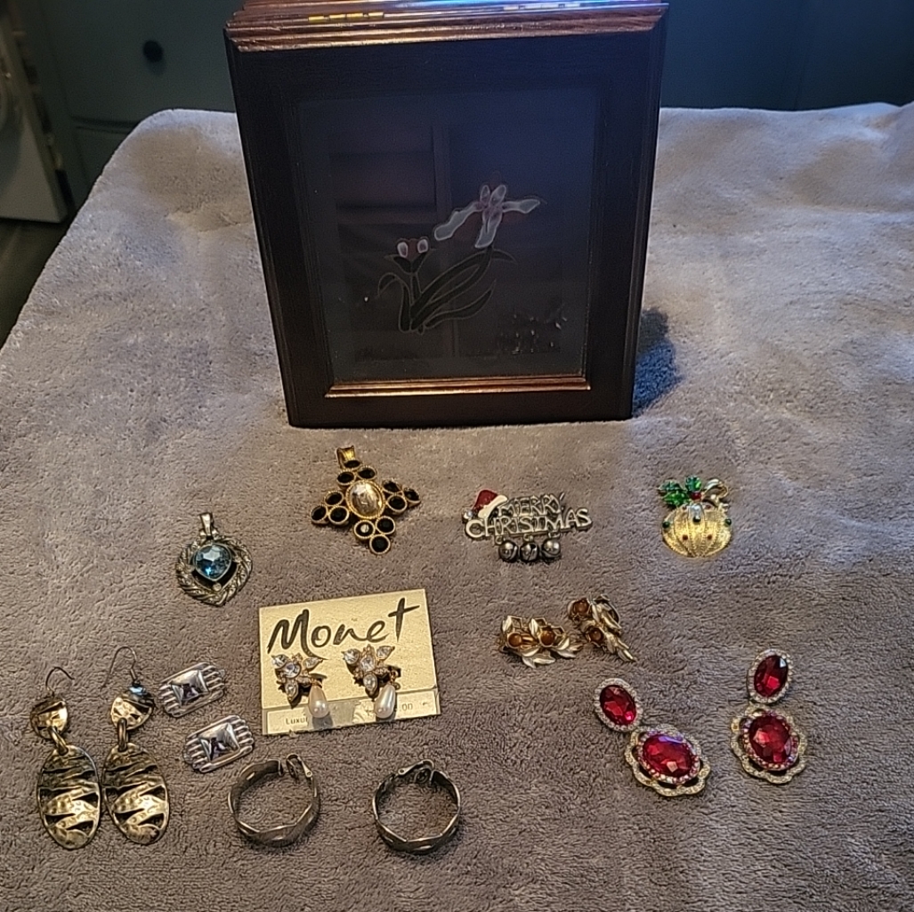 Jewelry Box With Vintage Jewelry